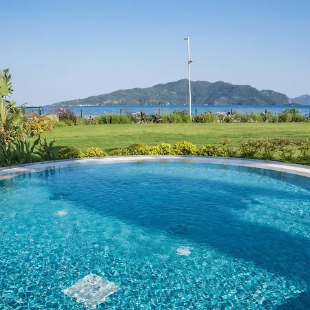 Hotel Premier Nergis & 4*