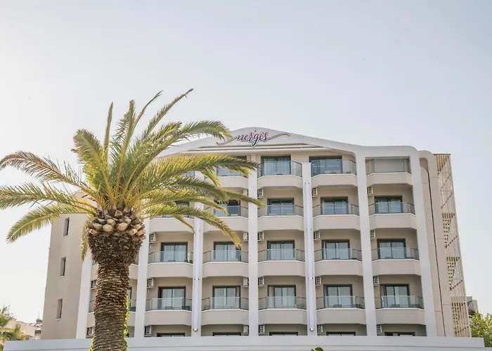 Hotel Premier Nergis & 4*